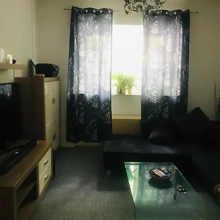 Διαμέρισμα With 2 60m2 *